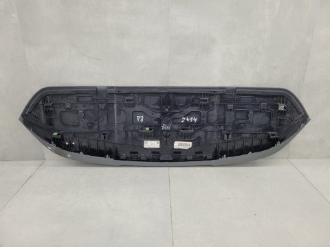 Spoiler daszek lotka klapy bagażnika tył Bmw 1 F40 M135i M-Sport 19-