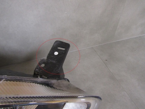 LAMPA PRZÓD FORD FIESTA MK8 VIII ZWYKŁA RH PRAWA 17-21 H1BB13W029-AD