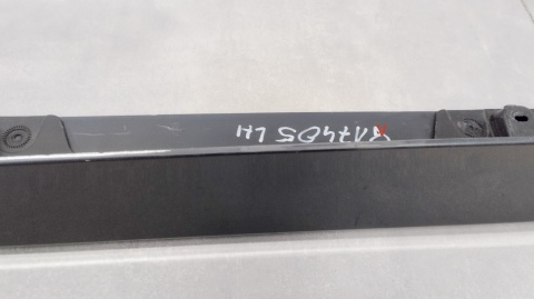 Listwa progowa lewa CUPRA BORN 21- próg 10E