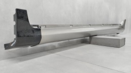 Listwa progowa lewa Volvo XC60 XC-60 LIFT 13-17 komplet