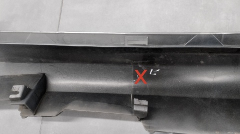 Listwa progowa lewa Volvo XC60 XC-60 LIFT 13-17 komplet