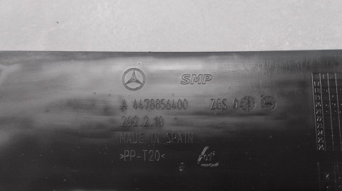 Płyta osłona pod zderzak Mercedes Vito V Klasa W447 A4478856400 A4478857400