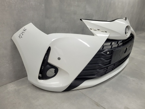 Zderzak przód przedni Toyota Yaris 3 III Lift 17-