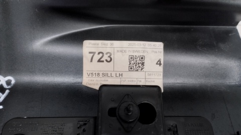 Listwa progowa lewa tył Volvo XC90 18- lift próg XC-90