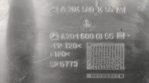 Osłona pasa / Wlot Powietrza Zimnego Mercedes Benz W204
