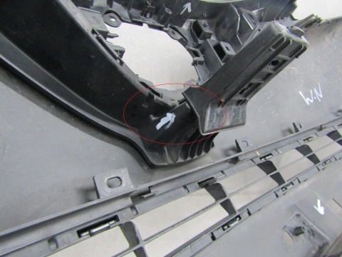 Zderzak przód przedni Toyota CHR C-HR 16-19