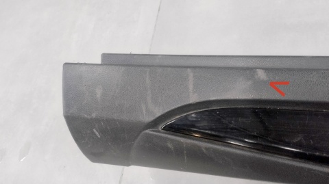 Listwa progowa prawa Mercedes GLA 156 AMG 13-