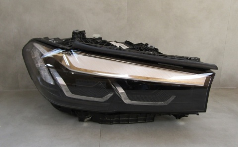 LAMPA BMW 5 G30 G31 LIFT LCI FULL LED 20-24 RH PRAWA 5A388C4-02
