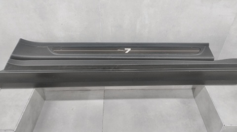 Listwa progowa prawa Mini Cooper F56 F57 13-24