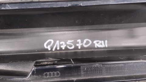 Listwa progowa prawa Audi A7 C8 4K8 S Line 18- 25 4k8853856a