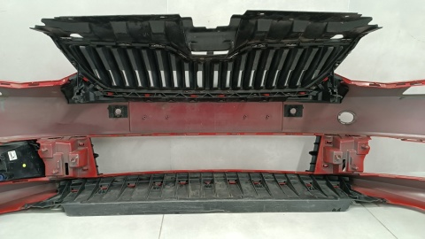 Zderzak przód przedni Skoda Fabia 3 III 6V0 14-18