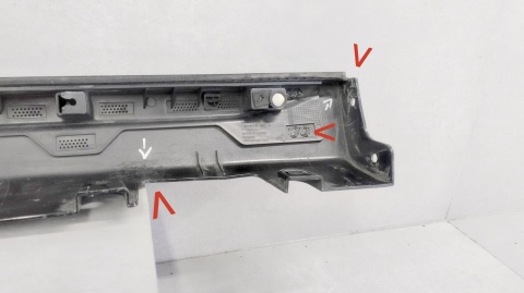 Listwa progowa prawa Saic Motor MG4 ev X Power p10987443-1 mg-4 22-