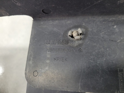 Płyta podłoga osłona zderzaka przód pod zderzak Renault Megane 3 III 08-13