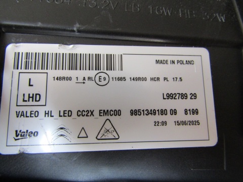 LAMPA PRZÓD CITROEN E-C3 C3 C3 AIRCROSS IV 4 LED 24- LH LEWA 9851349180