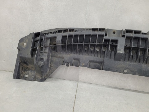 Osłona płyta podłoga pod zderzak przód Toyota Auris I Lift E15 06-12