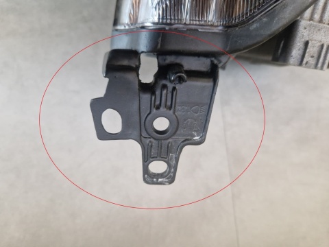 LAMPA PRZÓD SUZUKI IGNIS III LED 16- LEWA LH
