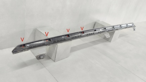 Listwa progowa prawa Skoda Kamiq Monte Carlo 658