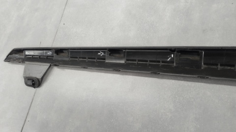 Listwa progowa prawa Skoda Kamiq Monte Carlo 658