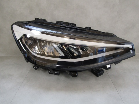 LAMPA PRZÓD VOLKSWAGEN ID.4 ID4 ID.5 ID5 LED 20- PRAWA RH 11B941006A