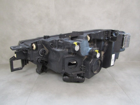 LAMPA PRZÓD VOLKSWAGEN ID.4 ID4 ID.5 ID5 LED 20- PRAWA RH 11B941006A