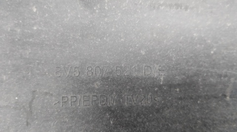 Spoiler dokładka dyfuzor zderzak tył AUDI A3 8V5 SEDAN 13- 8V5807521 D/E