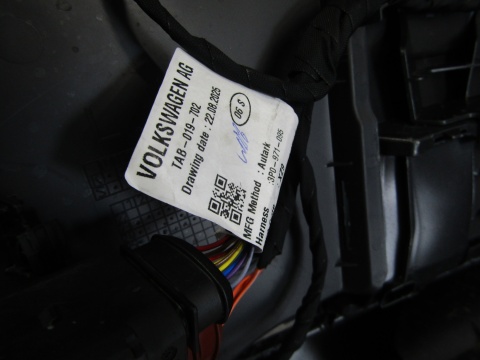 Zderzak przód przedni Skoda Superb 4 IV Sportline Sport Line 24- / 4PDC + wiązka