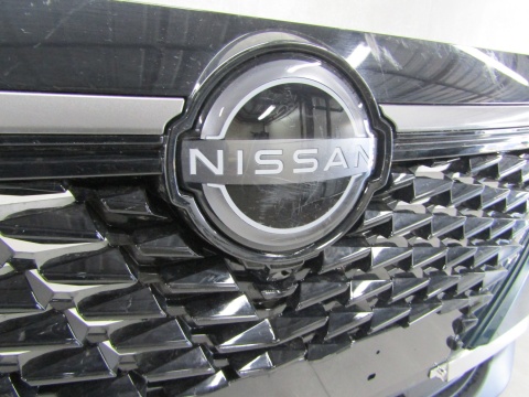 Zderzak przód przedni Nissan Qashqai 3 III J12 LIFT 24-