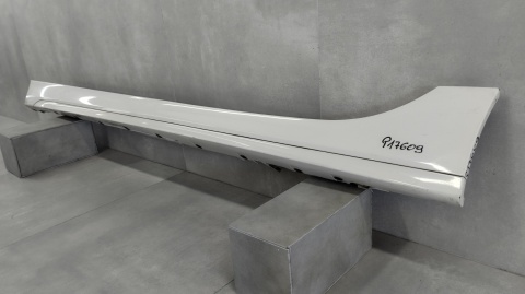 Listwa progowa lewa BMW 1 F40 M Pakiet 19-