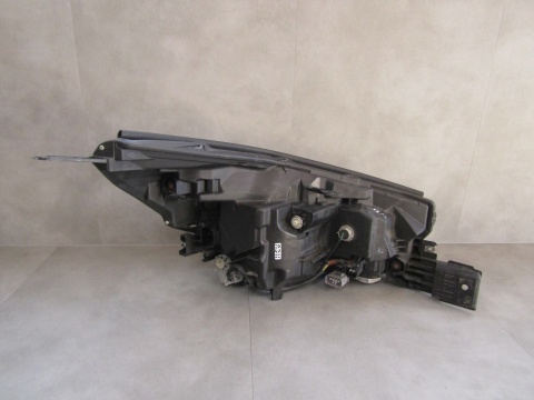 LAMPA PRZÓD SUBARU FORESTER 5 V LED 18-22 LH LEWA