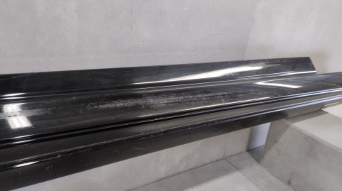 Listwa progowa prawa Mercedes C 205 CABRIO AMG 14-