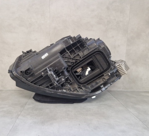 LAMPA PRZÓD MERCEDES EQA EQB FULL LED PERFORMANCE RH PRAWA 21-24 A2439069000KZ