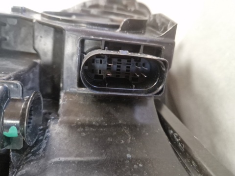 LAMPA PRZÓD MERCEDES EQA EQB FULL LED PERFORMANCE RH PRAWA 21-24 A2439069000KZ