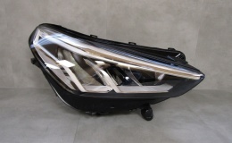 LAMPA PRZÓD BMW X1 U11 LED 22- RH PRAWA 5A9A222-01