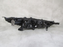 LAMPA PRZÓD TOYOTA COROLLA CROSS FULL LED 20- LH