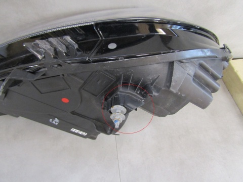LAMPA PRZÓD PEUGEOT 208 II 2 2008 II 2 LED 19-23 LH 9833036380
