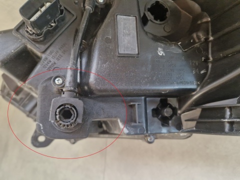 LAMPA PRZÓD FORD MUSTANG 6 VI FULL LED LIFT PRAWA RH 17-23 JR3B13006-A