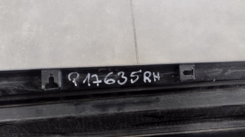 Listwa progowa prawa Toyota Corolla XII kombi E21