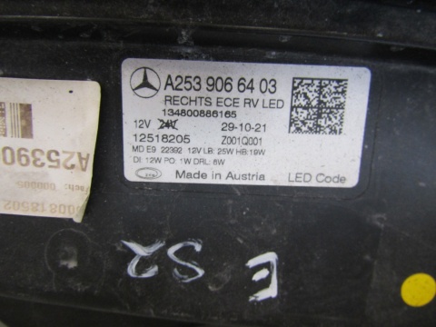 LAMPA PRZÓD MERCEDES GLC W253 LED HIGH PERFORMANCE LIFT 19- RH A2539066403
