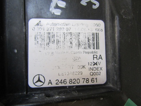 LAMPA PRZÓD MERCEDES B KLASA W246 KSENON SKRĘTNY ILS RH 11-14 A2468207861