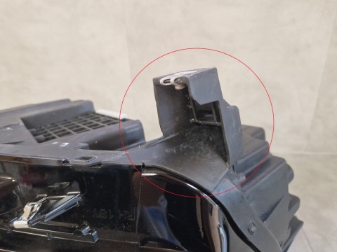 LAMPA PRZÓD OPEL FRONTERA LED 24- RH PRAWA 9850142480 9850142480