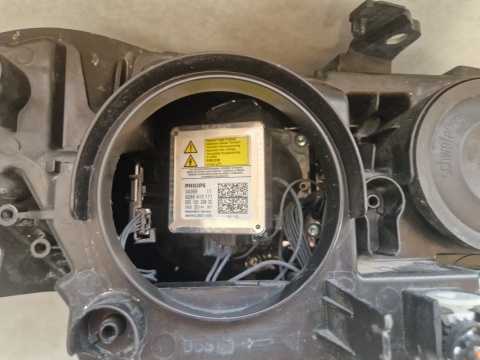 LAMPA PRZÓD FIAT TIPO II 2 KSENON NIESKRĘTNY 15-20 LH LEWA 52145167E
