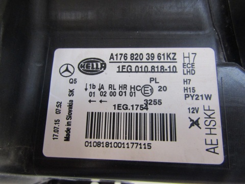 Lampa przód Mercedes A Klasa W176 ZWYKŁA 12-15 RH PRAWA A1768203961KZ