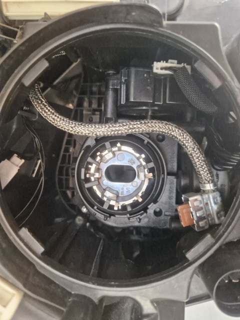 LAMPA PRÓD MERCEDES SL AMG A231 W231 KSENON SKRĘTNY 11-16 LEWY A2318205361