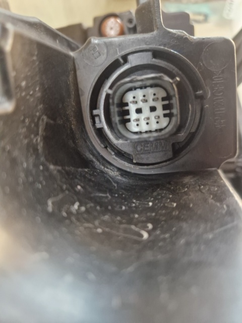 LAMPA PRZÓD JEEP COMPASS II LIFT FULL LED LEWA LH 00501638730