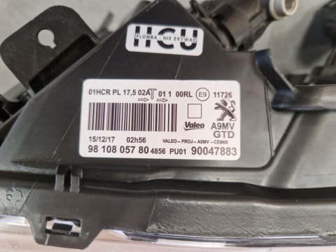 LAMPA PRZÓD PUGEOT 208 I LIFT ZWYKŁA SOCZEWKA + LED 15-19 LH LEWA 9810805780