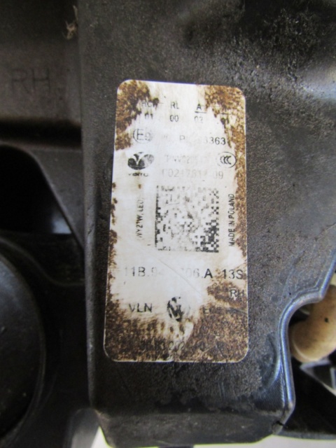 LAMPA PRZÓD VOLKSWAGEN ID.4 ID4 ID.5 ID5 LED 20- PRAWA RH 11B941006A