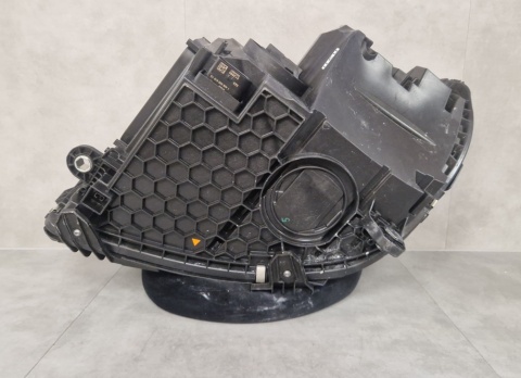 LAMPA PRZÓD MERCEDES C KLASA W206 FULL LED PERFORMANCE 21- RH PRAWA A2069066204
