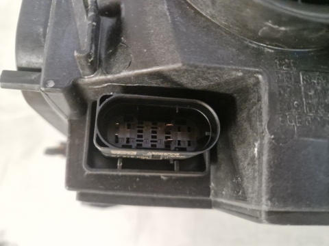LAMPA PRZÓD MERCEDES C KLASA W206 FULL LED PERFORMANCE 21- RH PRAWA A2069066204