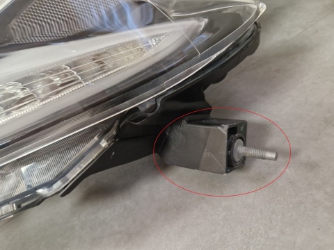 LAMPA PRZÓD NIISSAN JUKE F15 LIFT LED DRL 14-19 LH LWA 26125BV80A