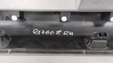 Listwa progowa prawa Opel FRONTERA C Citroen C3 e-c3 Aircross 9847642680